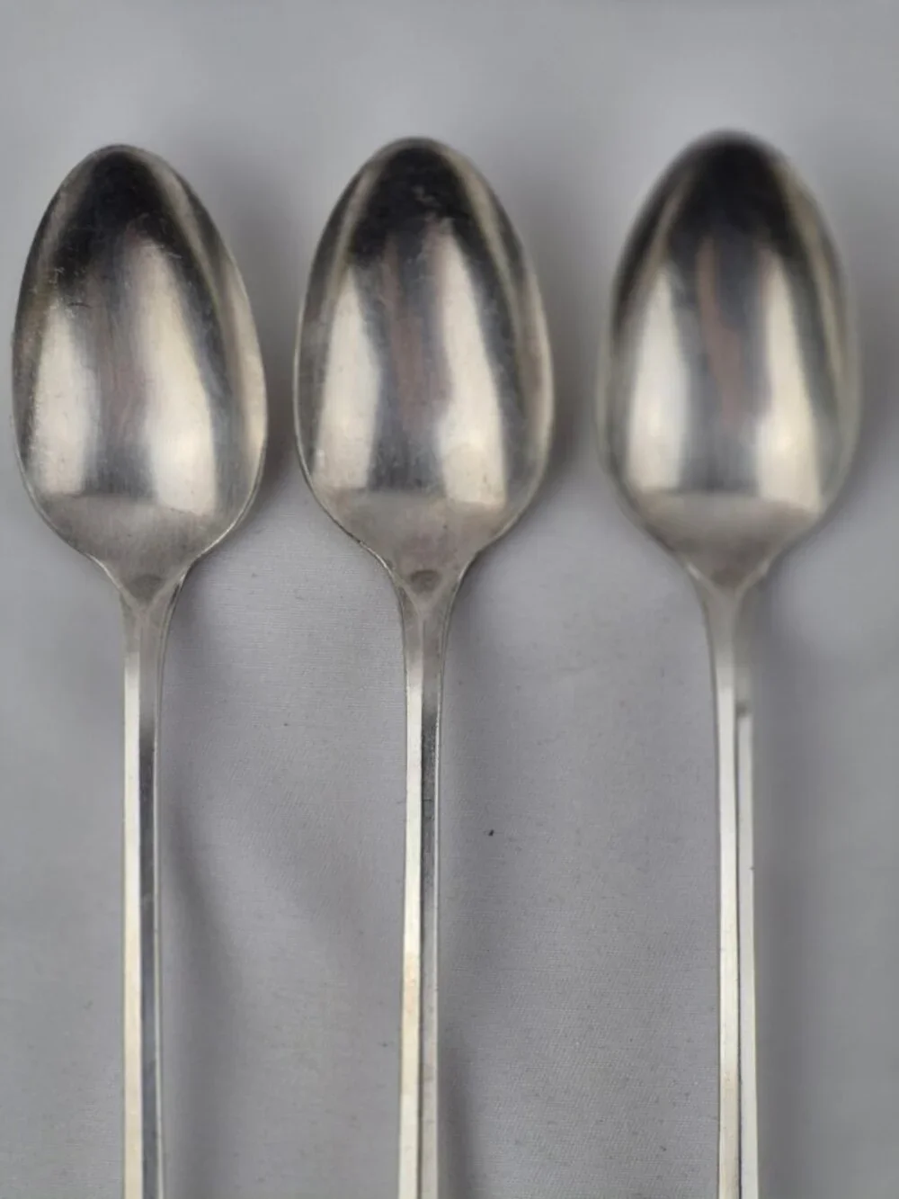 Tudor Plate Fantasy Pattern Oneida Silver-Plated Teaspoons Set of 8